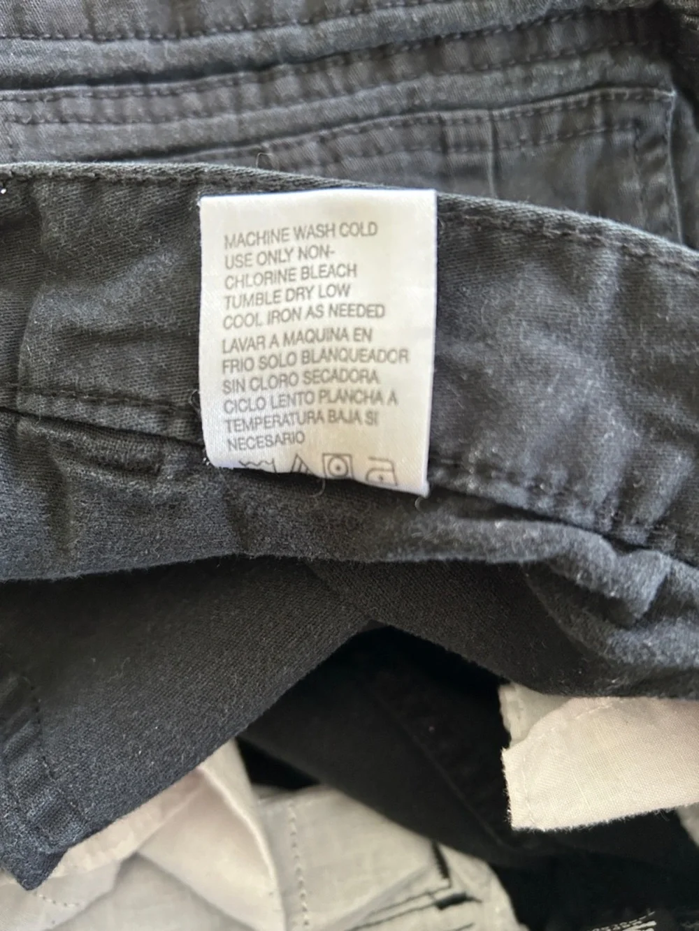 Denali black mostly cotton shorts with pockets size 30